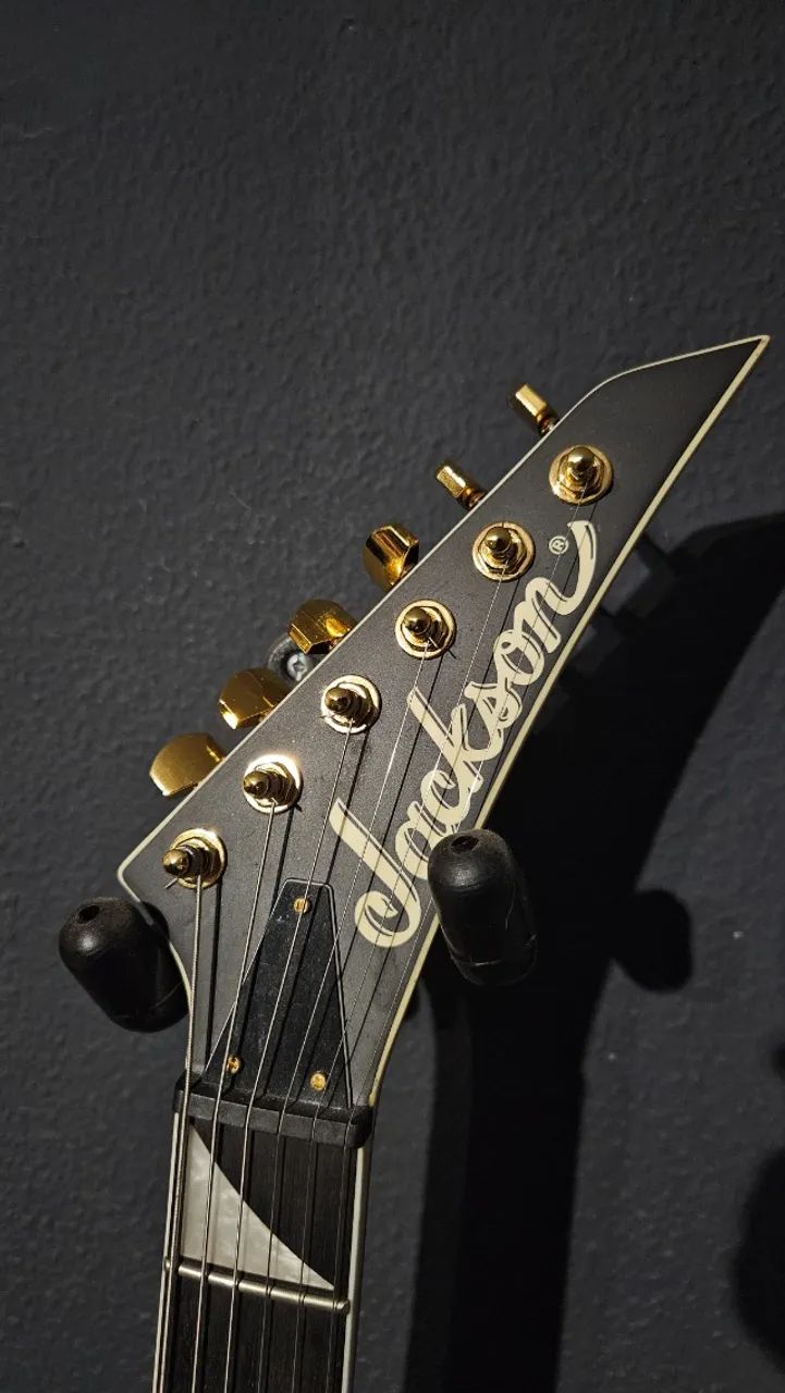 Guitarra Jackson Randy Rhoads JS32T Natural Oil - Instrumentos