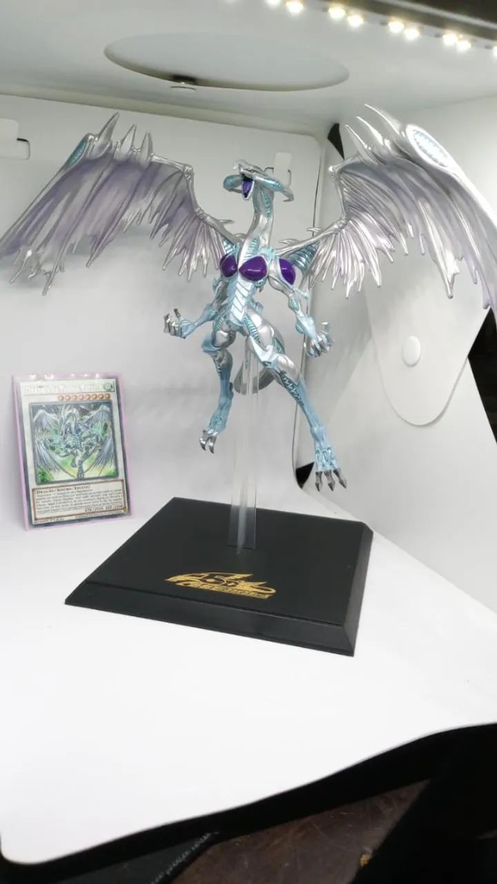Action Figure Dragão da Poeira Estelar