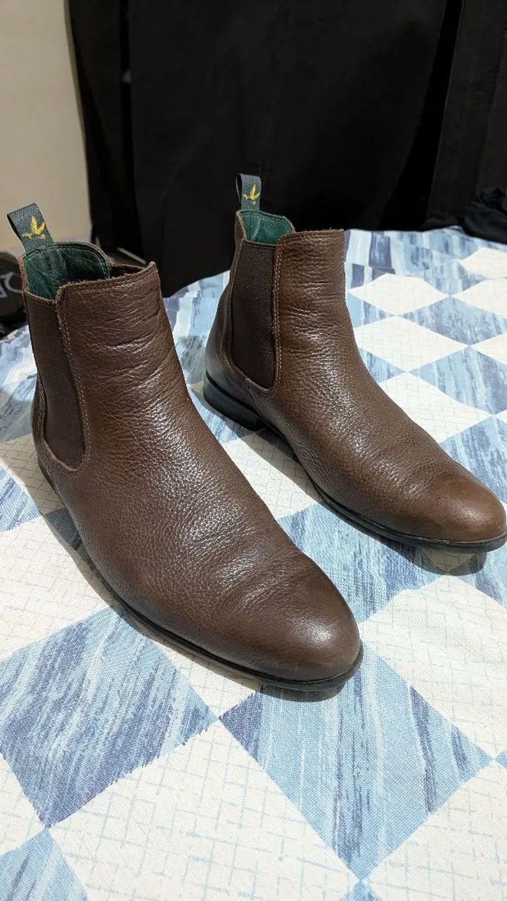 Bota média Brooksfield couro legítimo 