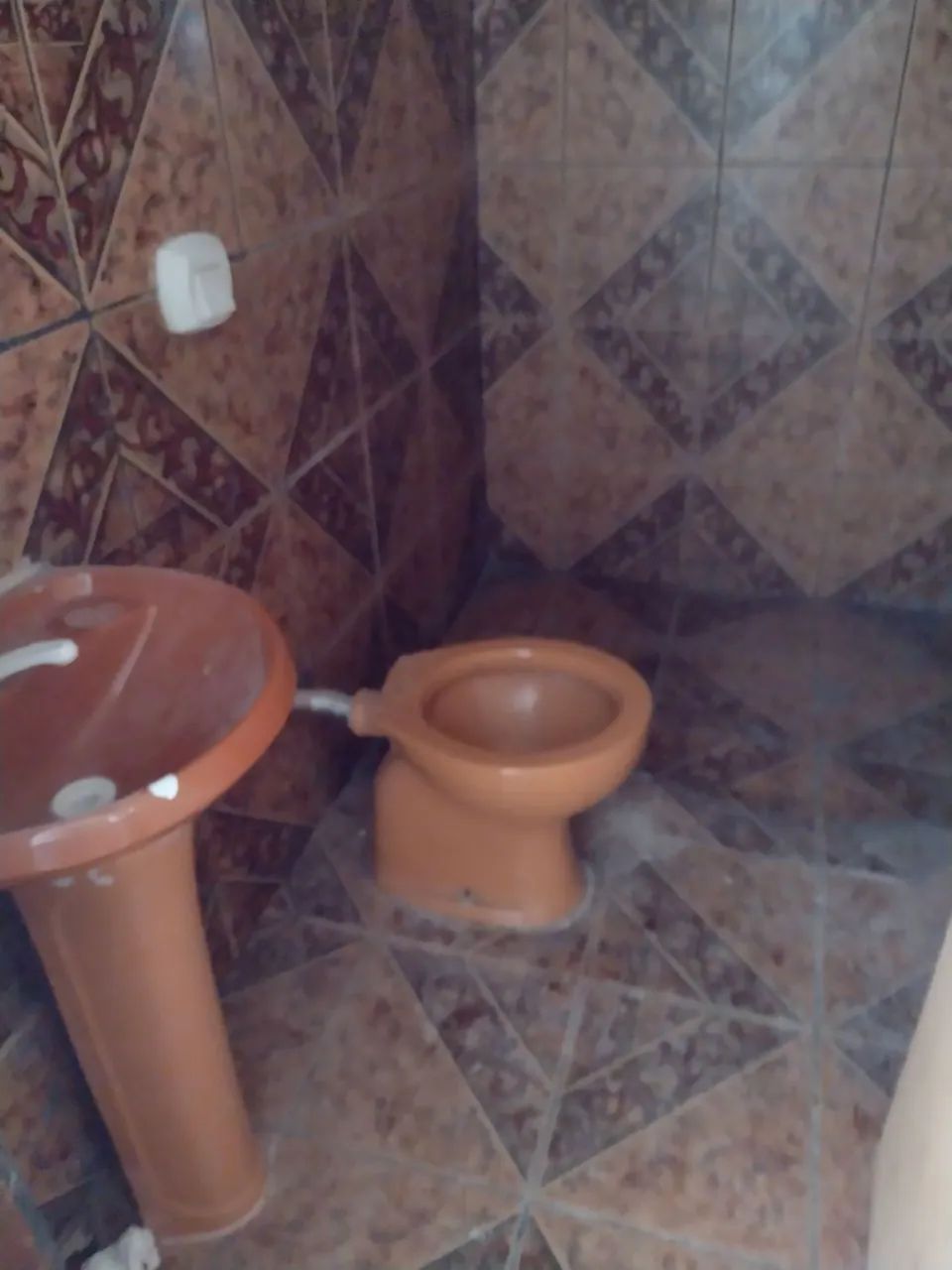 Aluguel casa 2 quartos, sozinha lote  - Foto 9