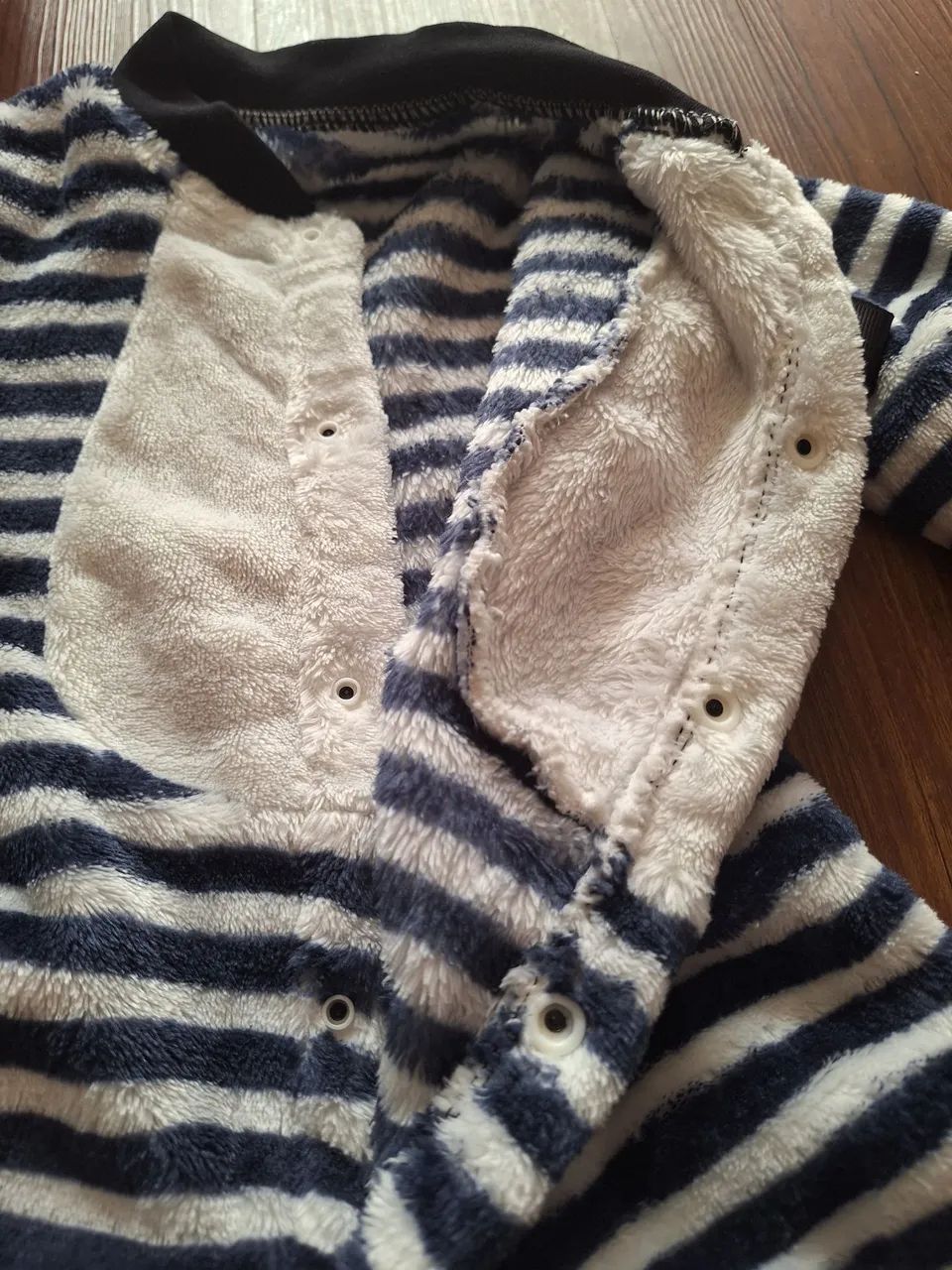 Macacão de fleece infantil  - Foto 5