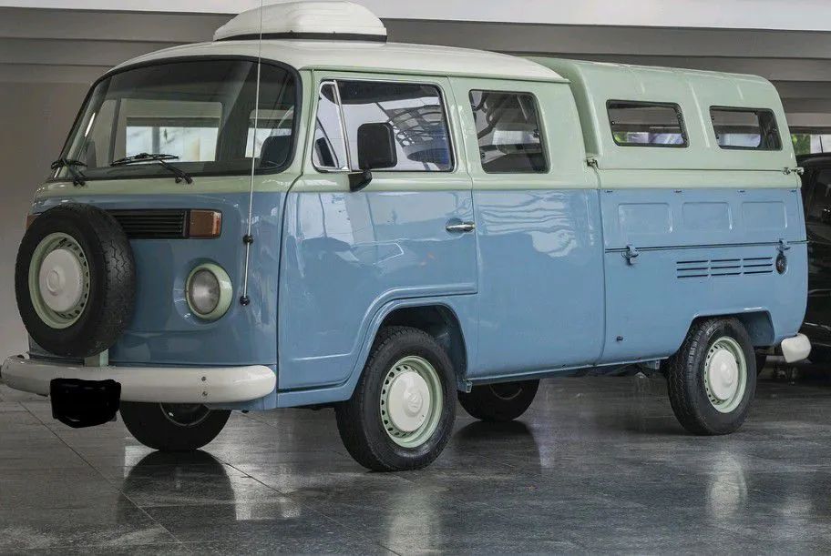 Volkswagen Kombi Pick-up (álcool) 1985