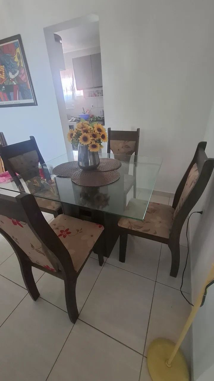 Mesa de jantar clm 4 cadeiras  - Foto 3