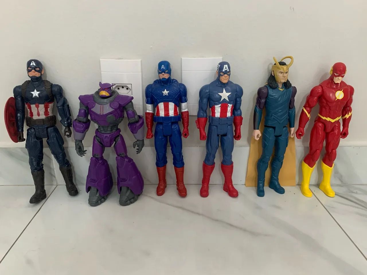 Bonecos Marvel e DC  - Foto 3