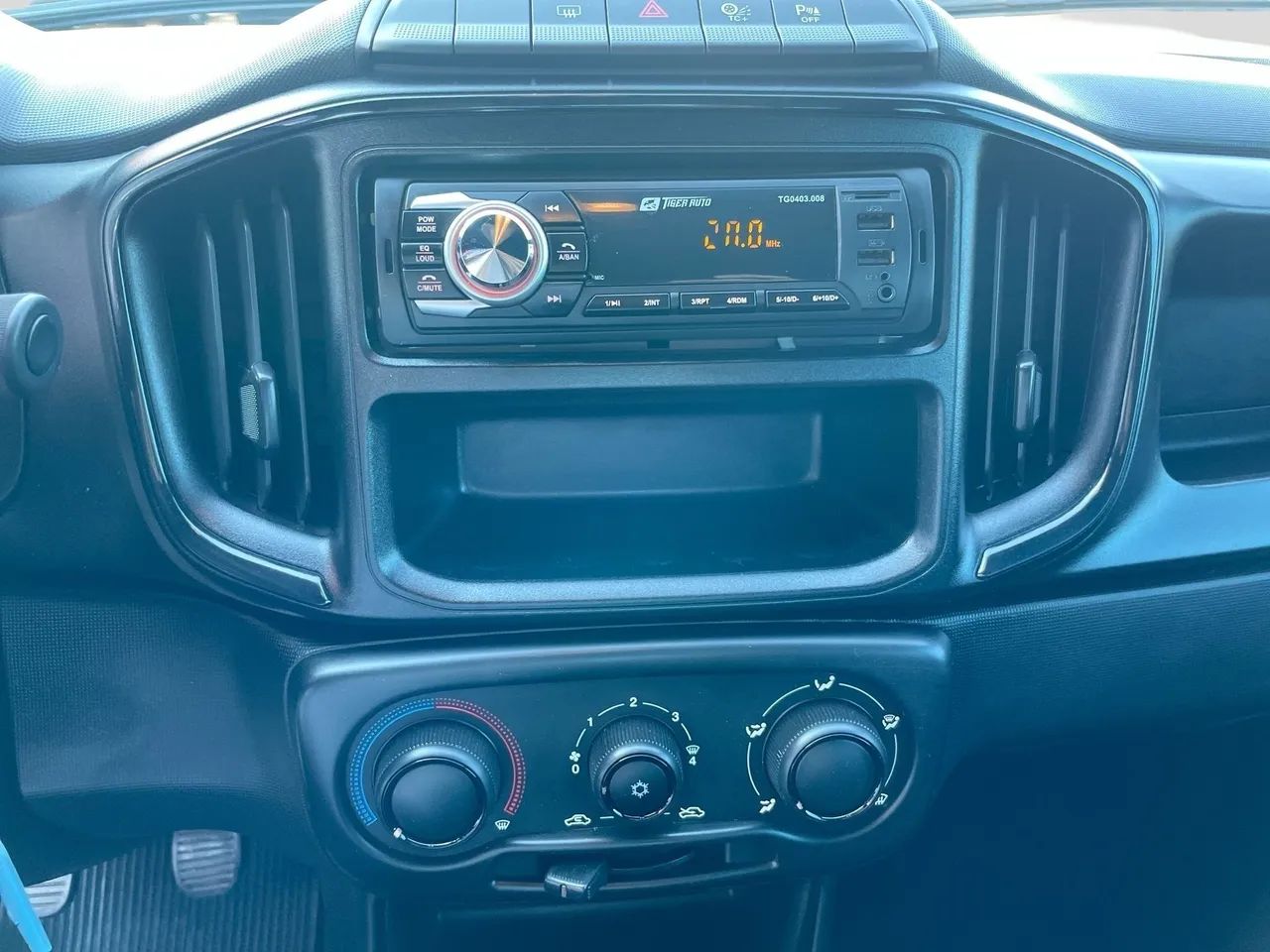 Fiat Strada Freedom 1.3 Flex 8V CD 2023 - Foto 4