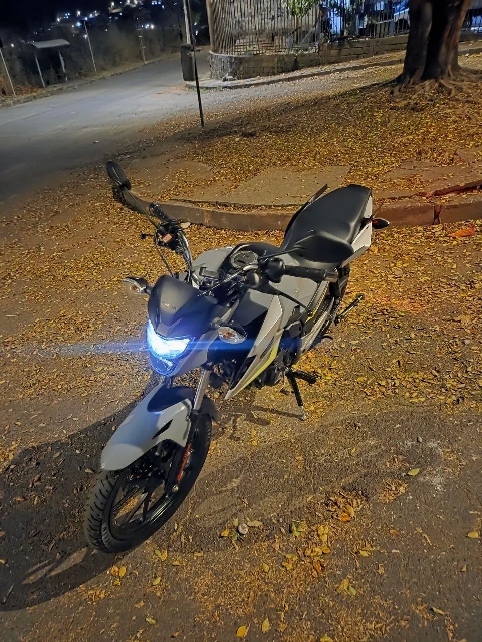 Titan 160 2026 cinza 