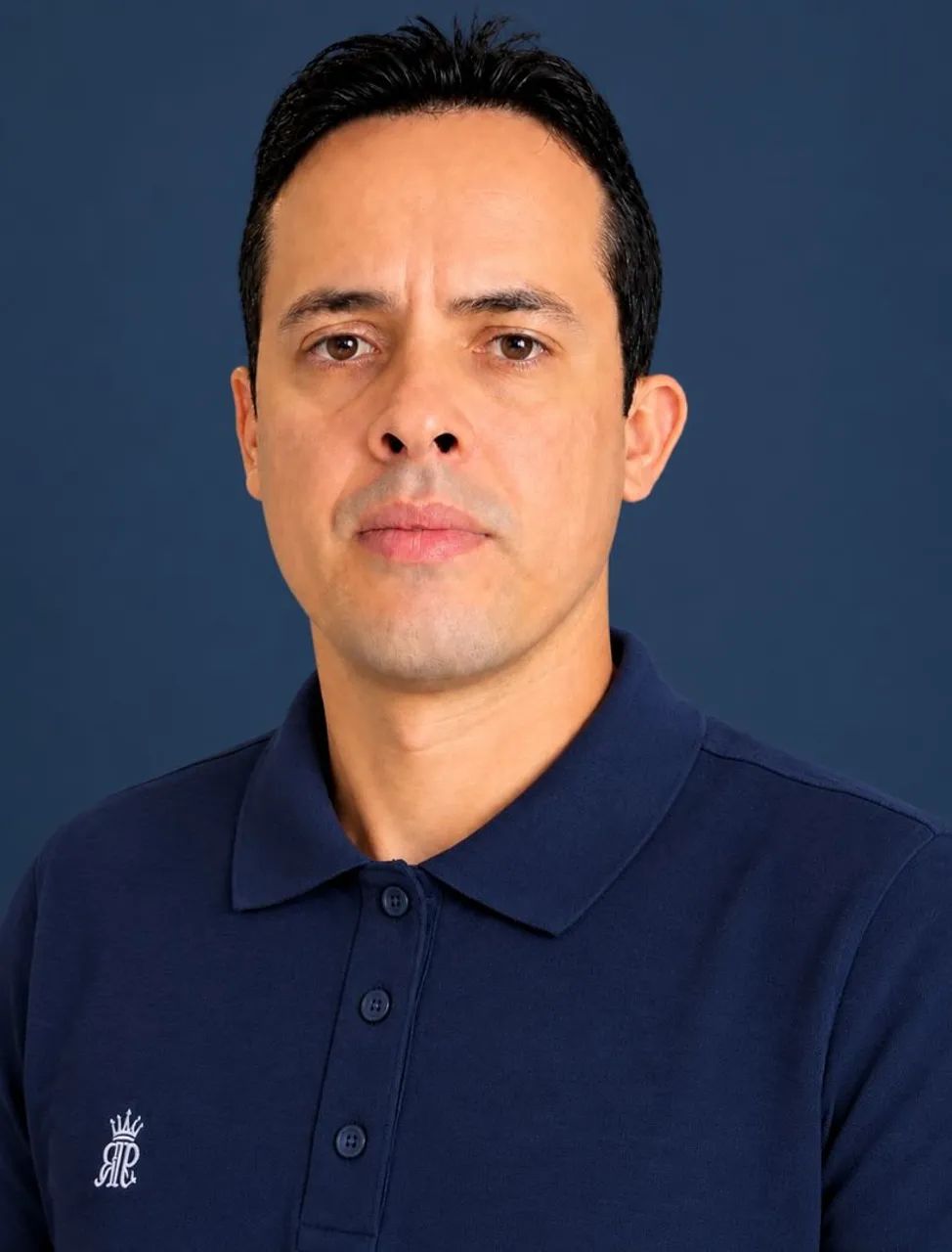 OFEREÇO SERVIÇOS DE CASEIRO 