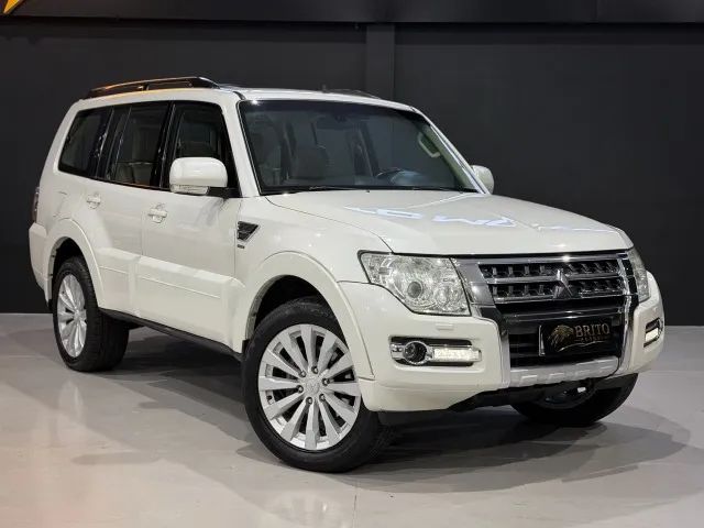 Mitsubishi Pajero Pajero HPE Full 3.2 4x4 T.I.Dies. 5p Aut 2016