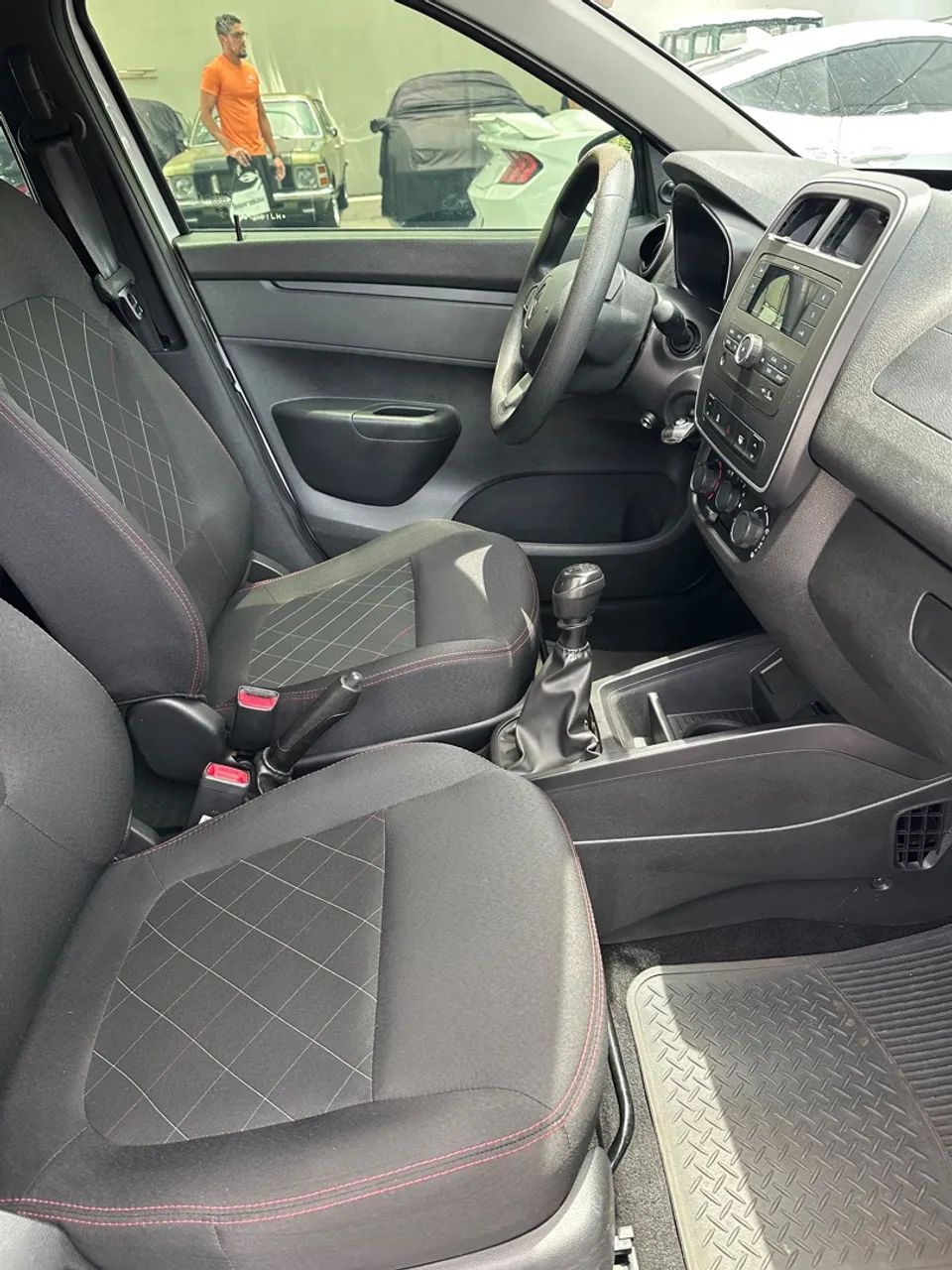 Renault Kwid Zen 1.0 Flex 12V 5P Mec. 2022 - Foto 5