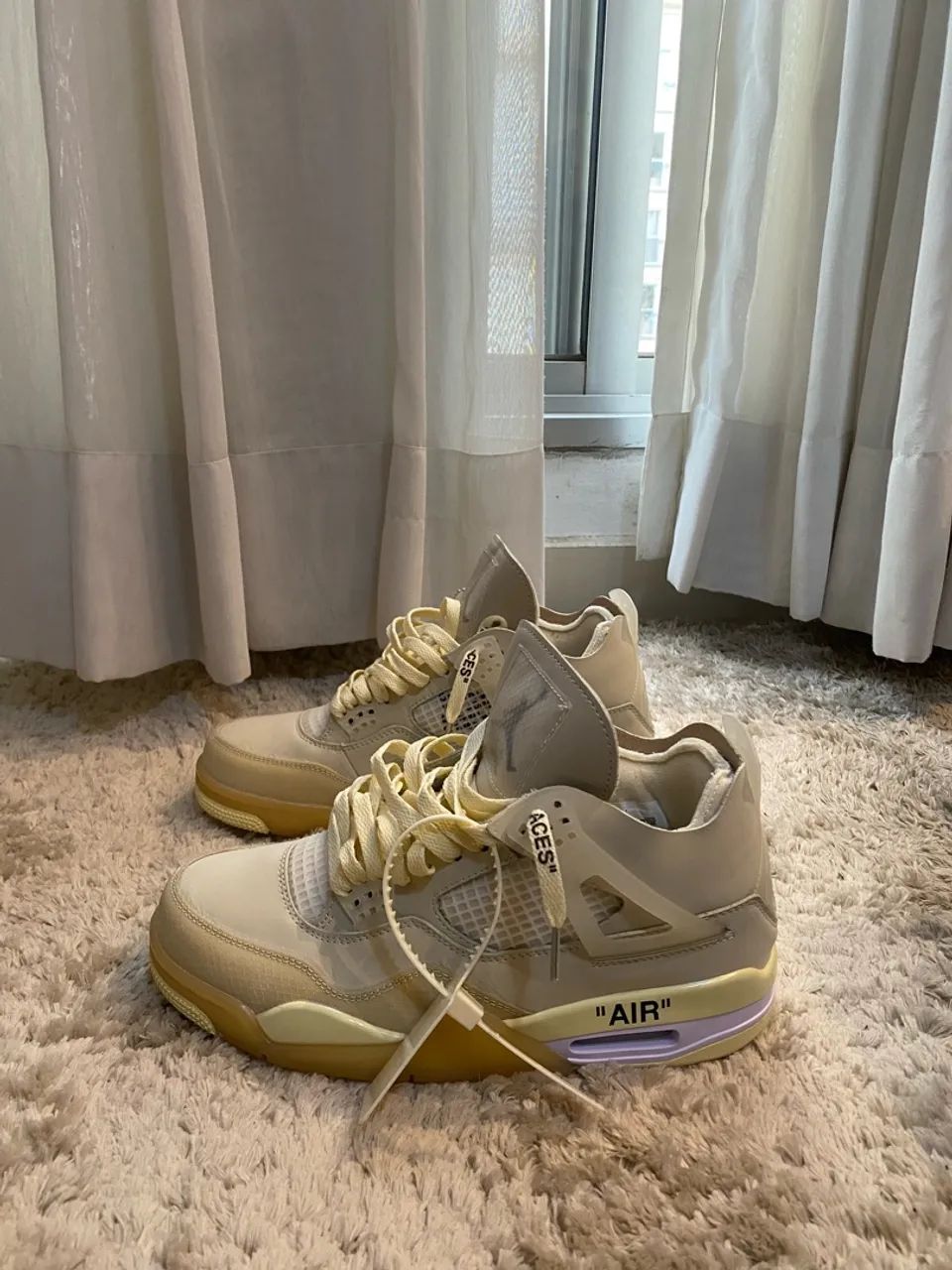 Jordan 4 Off White 