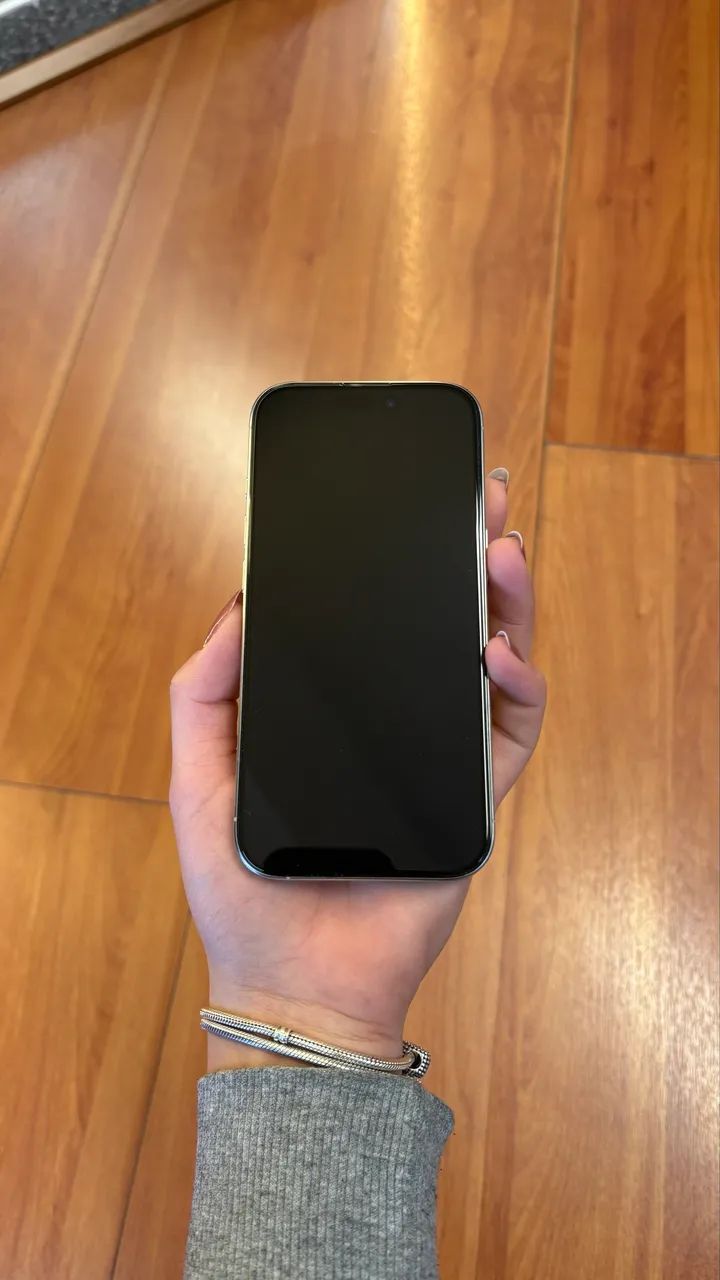 iPhone 16 Pro 256GB - Foto 2