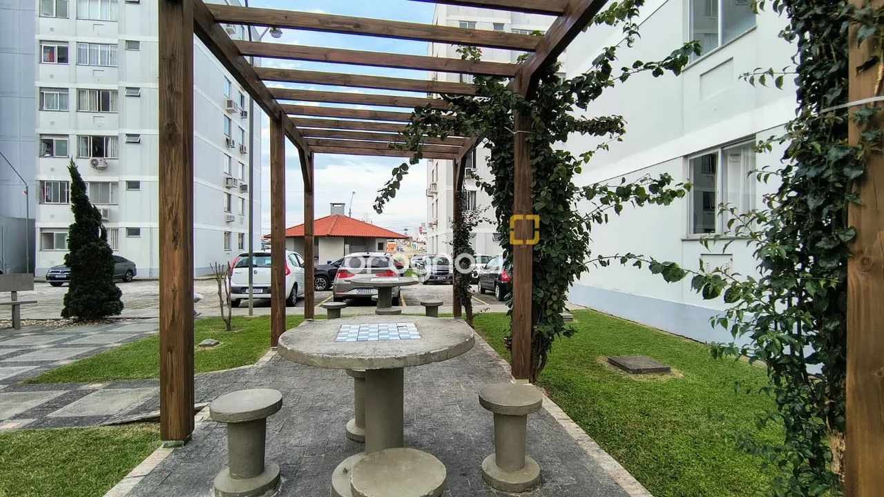 Apartamento de 2 dormitórios e 1 vaga no bairro Ipiranga/SJ - Com Elevador - Foto 3