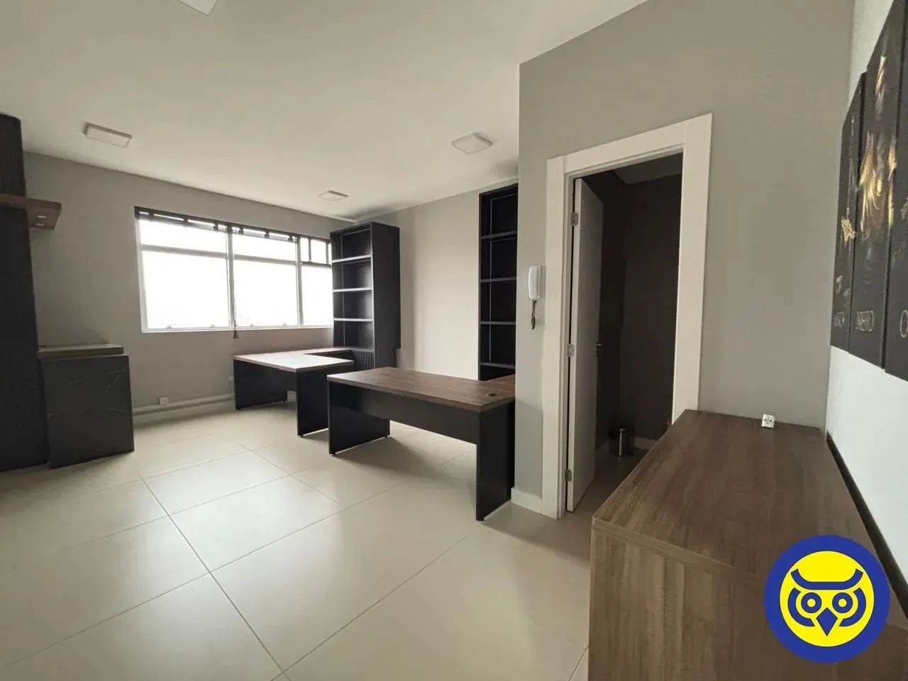 Sala comercial Globo Tower