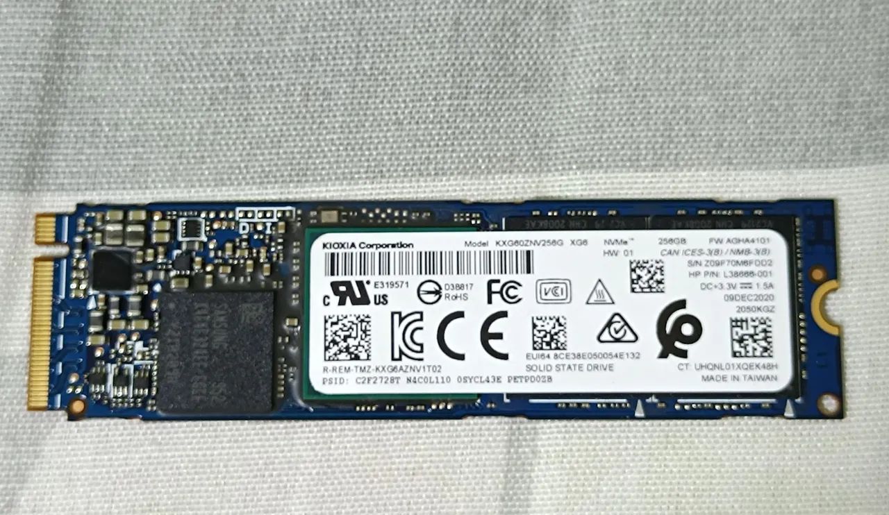 SSD Kioxia XG6 NVMe 256GB