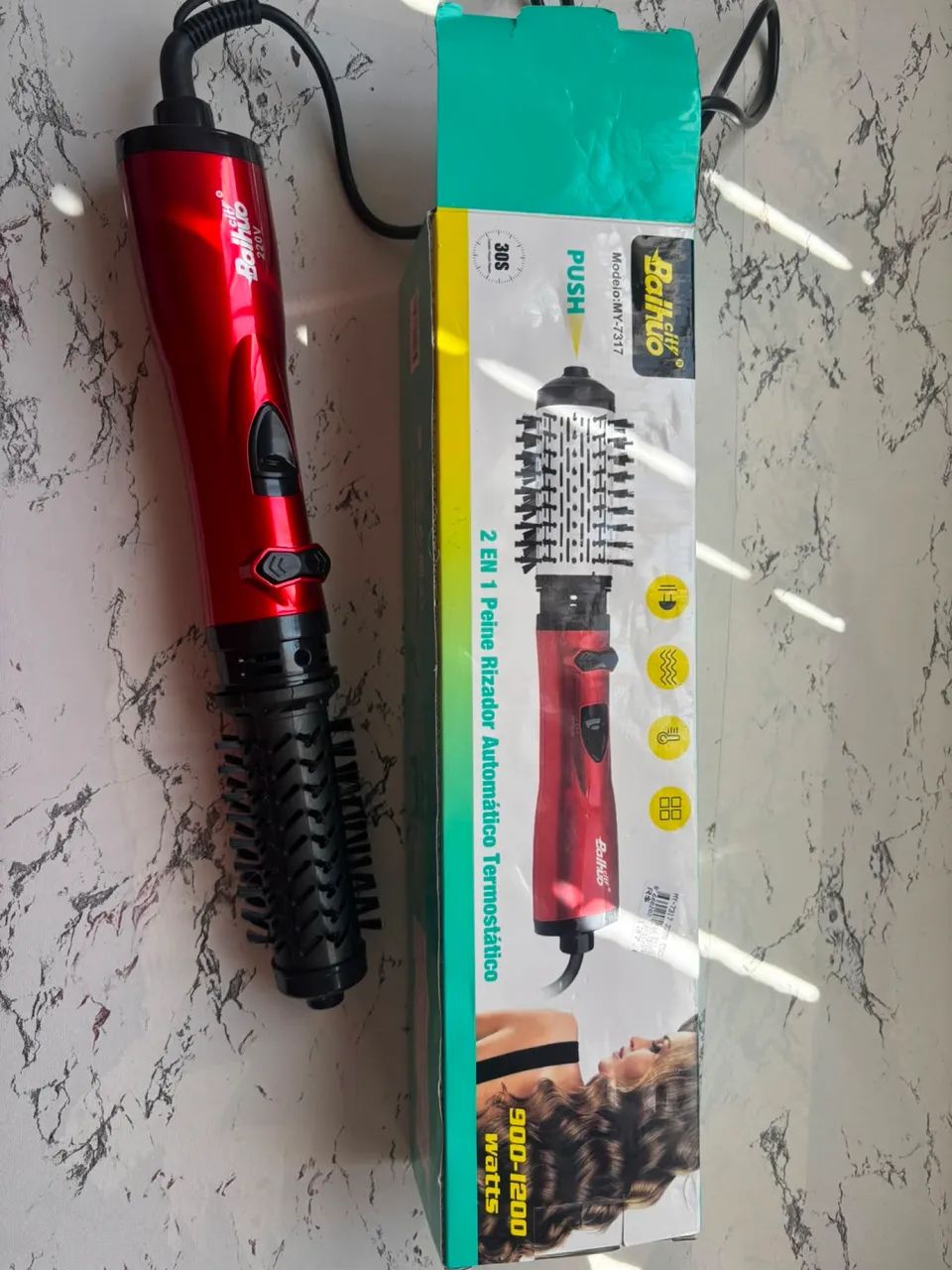 Escova secadora 2 em 1 (NOVA)