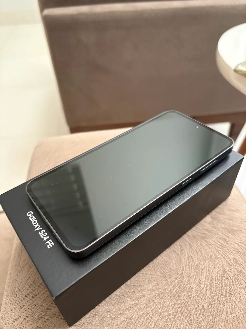 Samsung Galaxy S24 FE usado - Foto 5