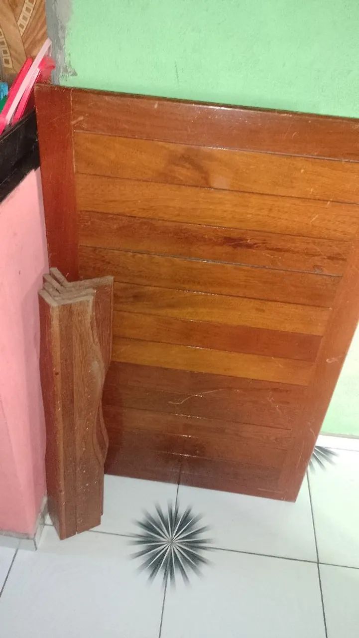 Quero vender uma mesa 