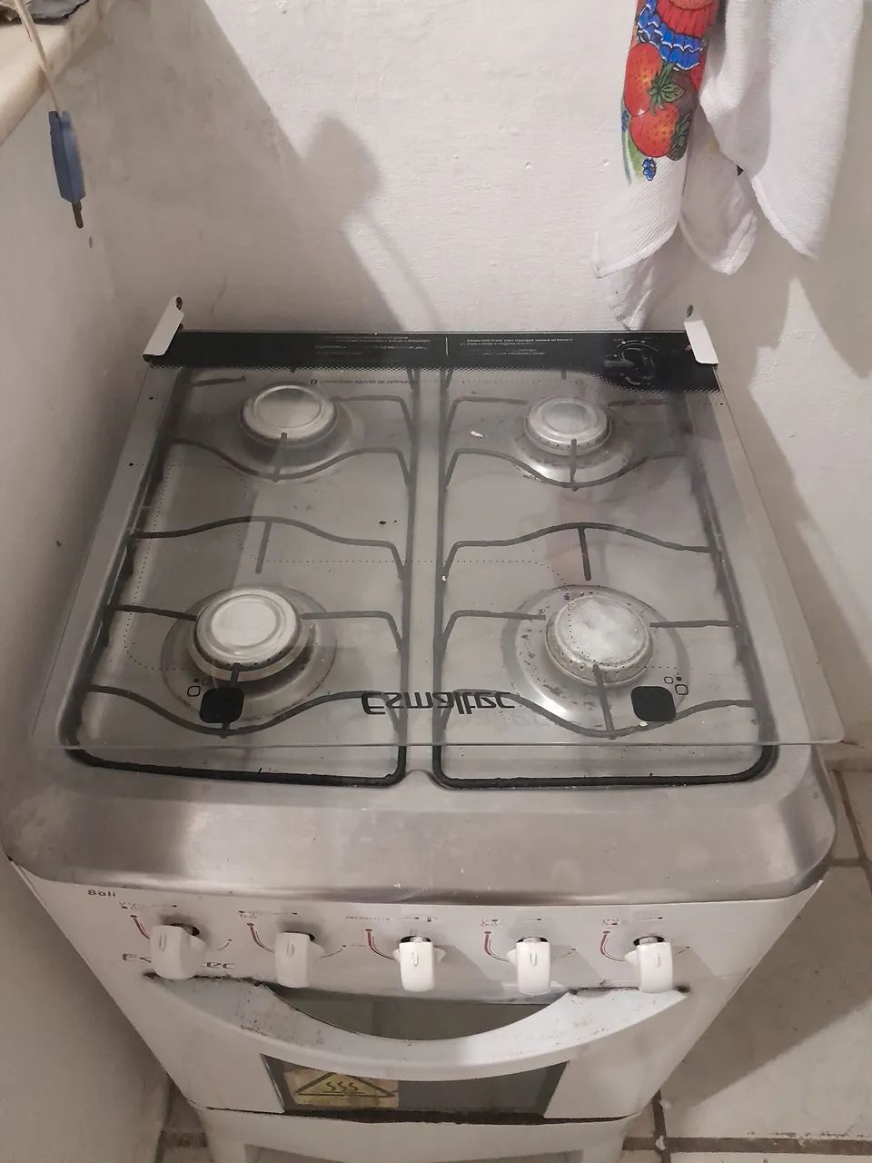 Fogão Esmaltec seminovo - Foto 4