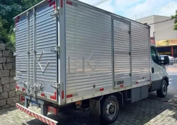 Iveco baú 2020 - Foto 4