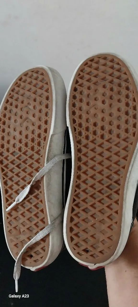 Tênis Vans Piet número 38 original usado - Foto 3