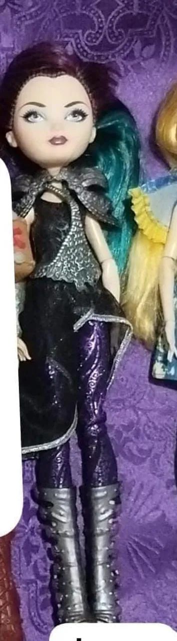Ever after high raven