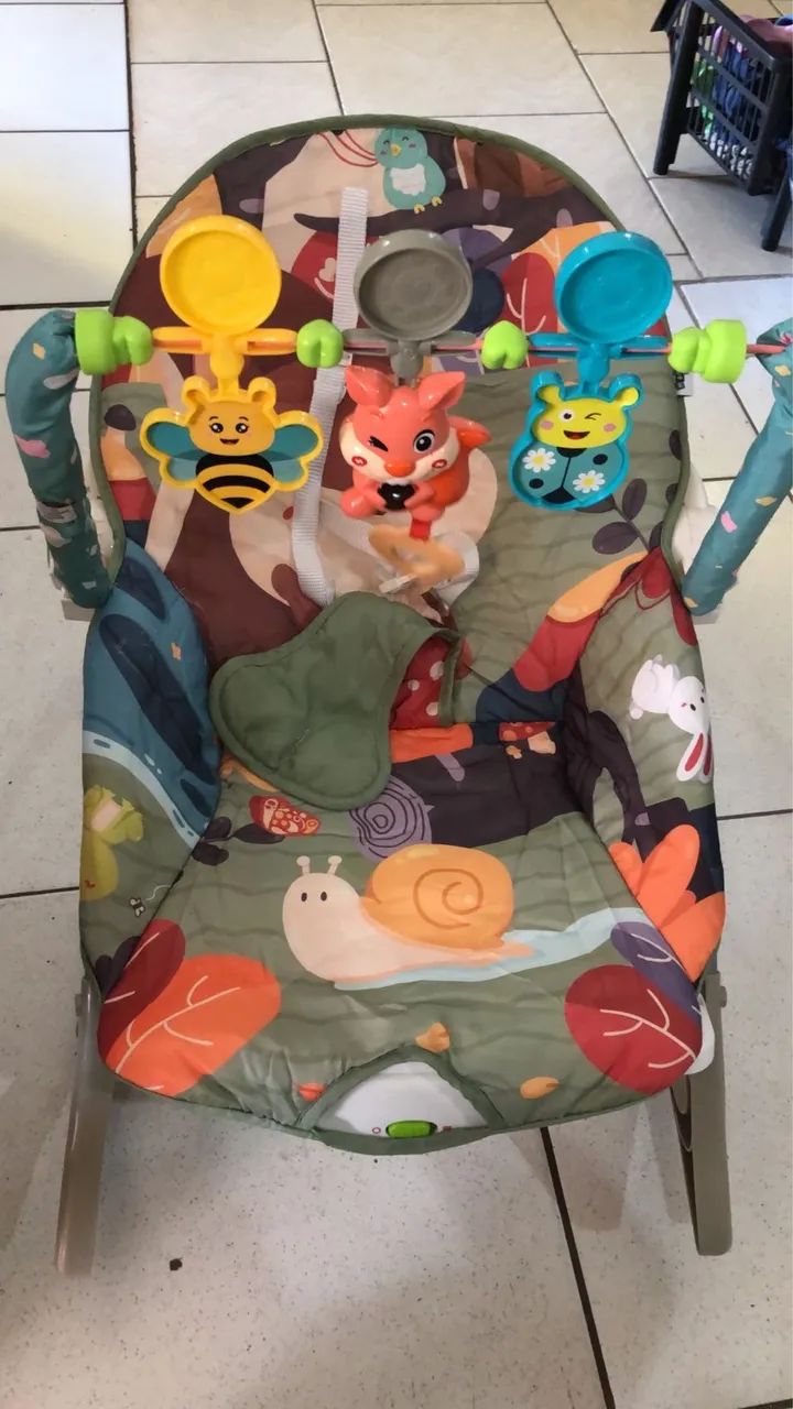 Cadeirinha de descanso bebê vibra e toca - Foto 2