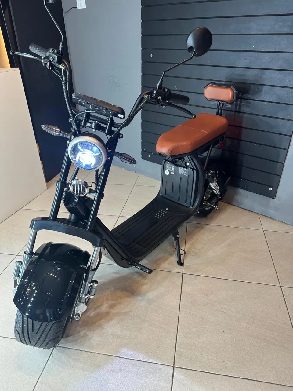 Scooter Elétrica X11 Preta - Foto 2