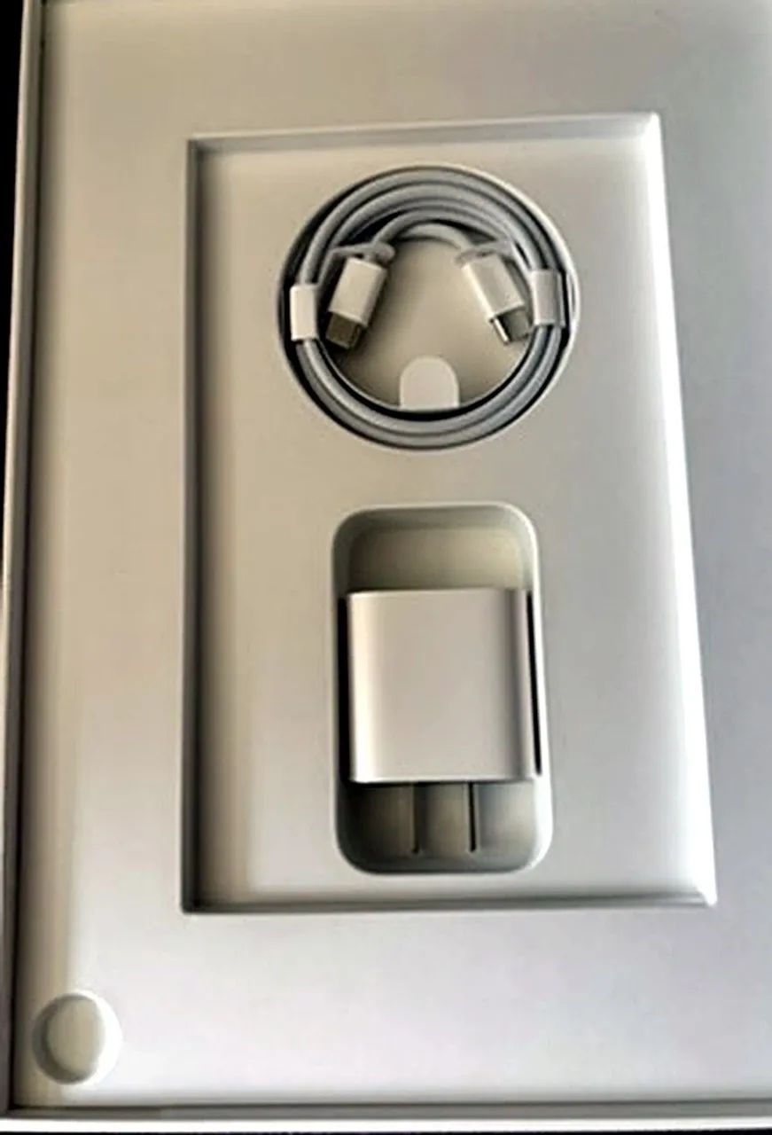 iPad Air M4 11" 256GB Cinza-espacial - Impecável, caixa e carregador - Foto 4