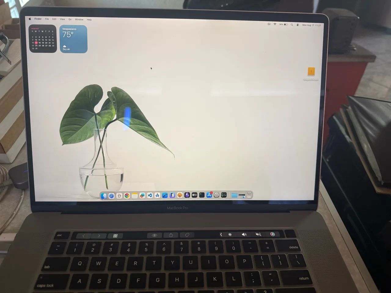MacBook Intel Core i9, com 16GB de RAM e SSD de 1TB