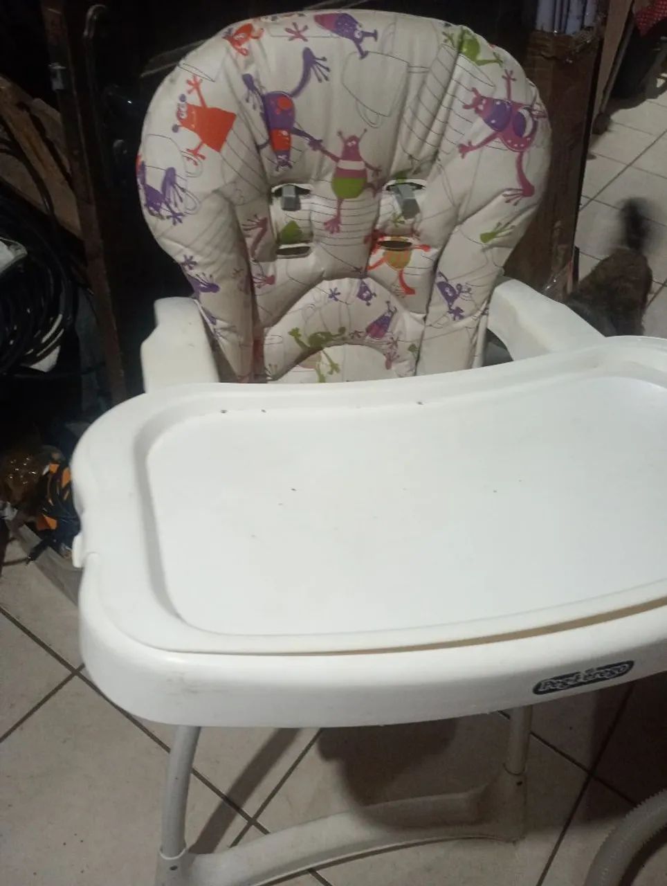 Cadeira Alimentação  - Foto 2