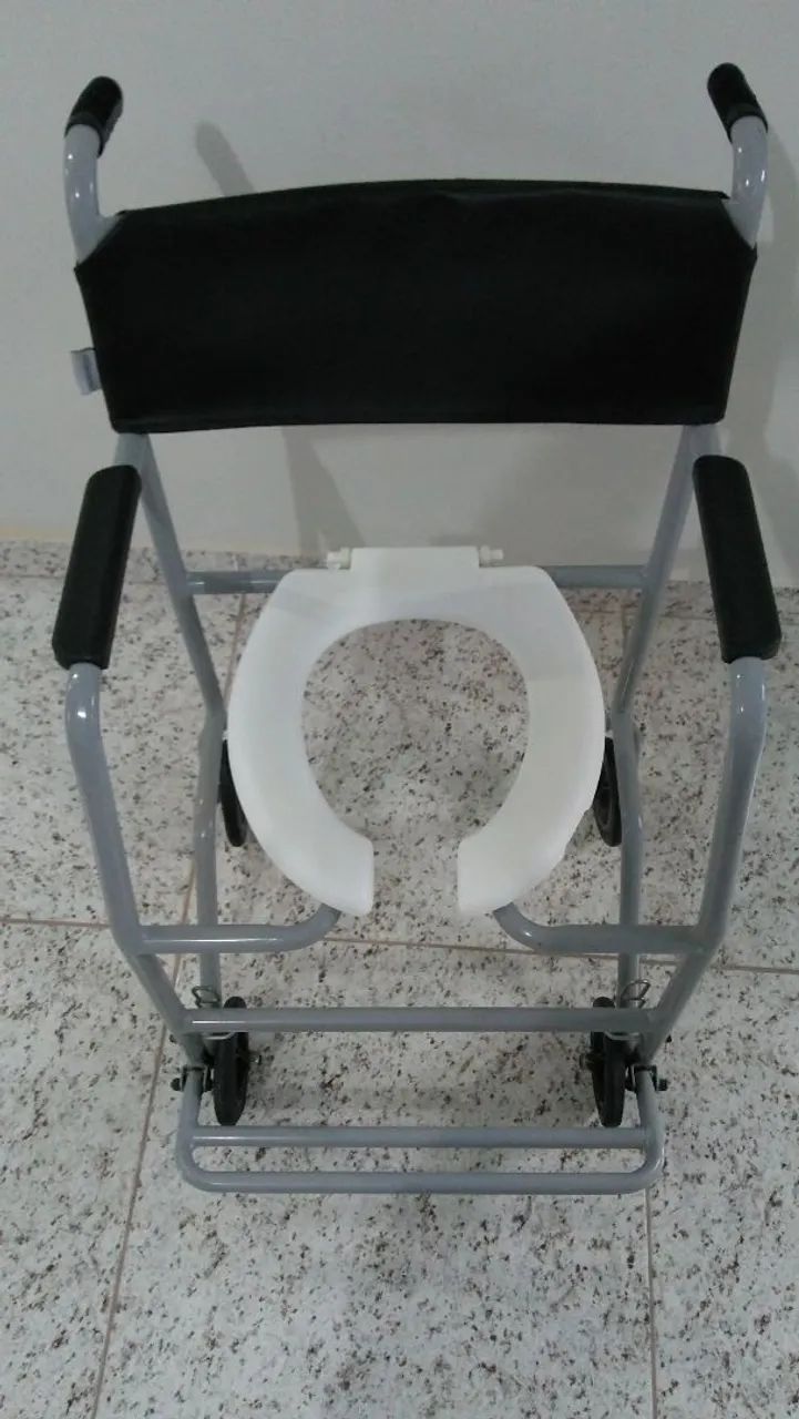 Cadeira Higiênica até 120kgs  - Foto 2