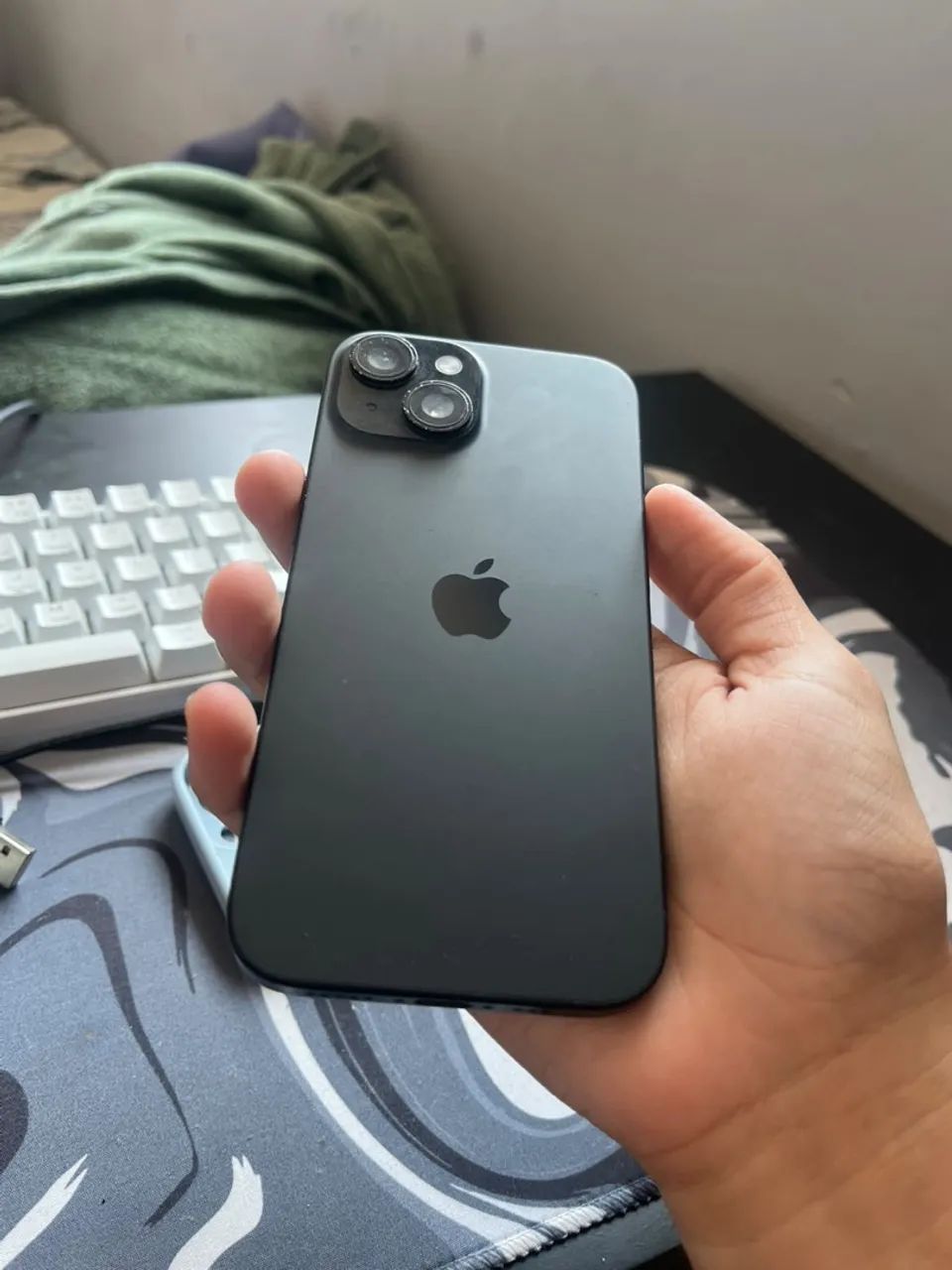 IPHONE 15 EM PERFEITO ESTADO