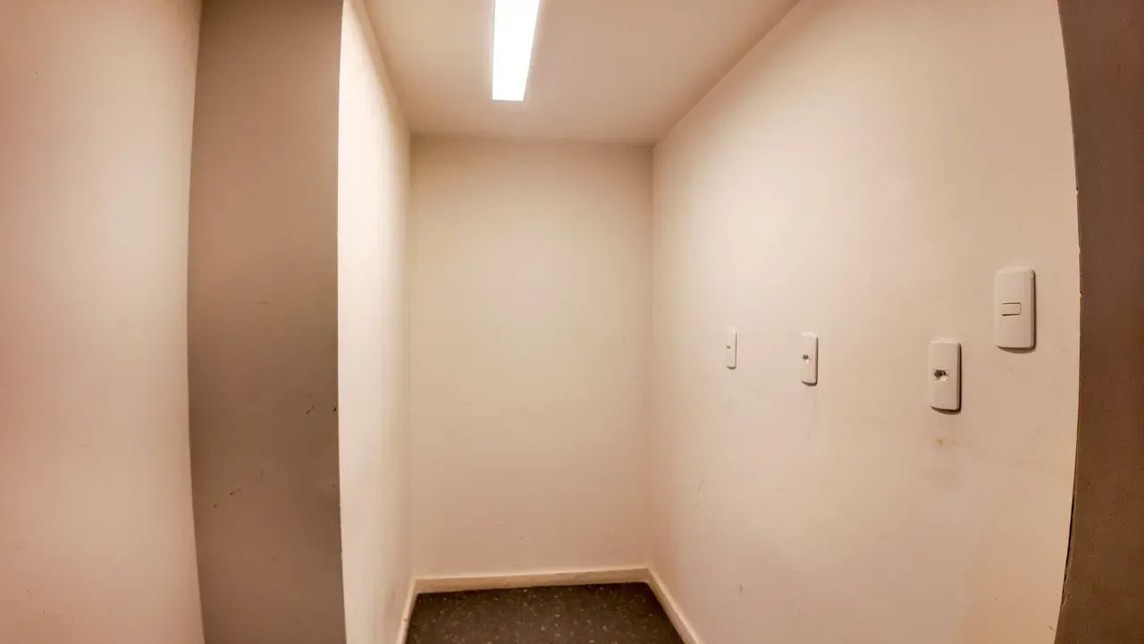 Ponto comercial/Loja/Box para venda possui 185 metros quadrados - Foto 5