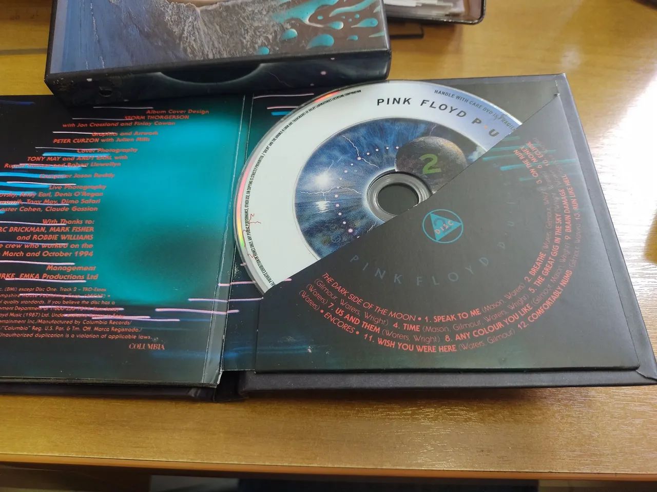 Cd do Pink Floyd, álbum Pulse, com Led acendendo, ótimo estado. - Foto 3