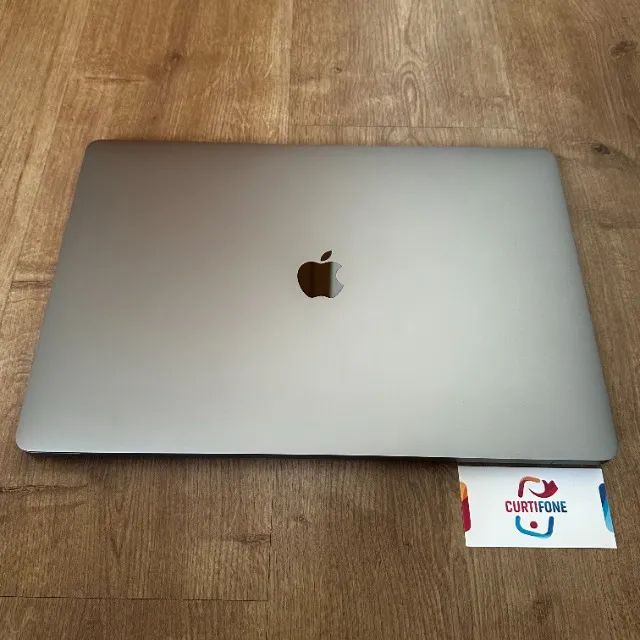 MacBook Pro 16