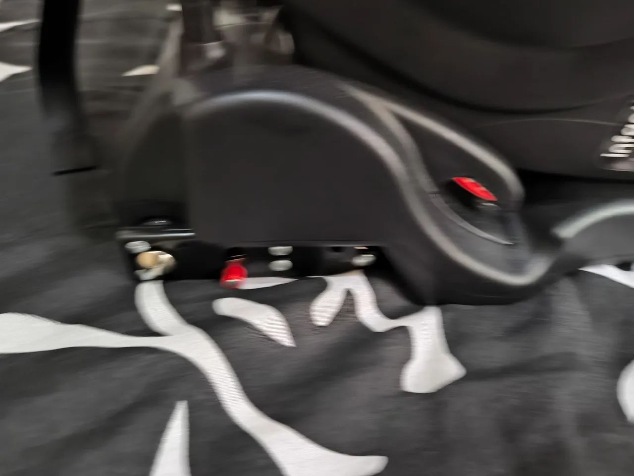 Cadeirinha de bebê com isofix  - Foto 4