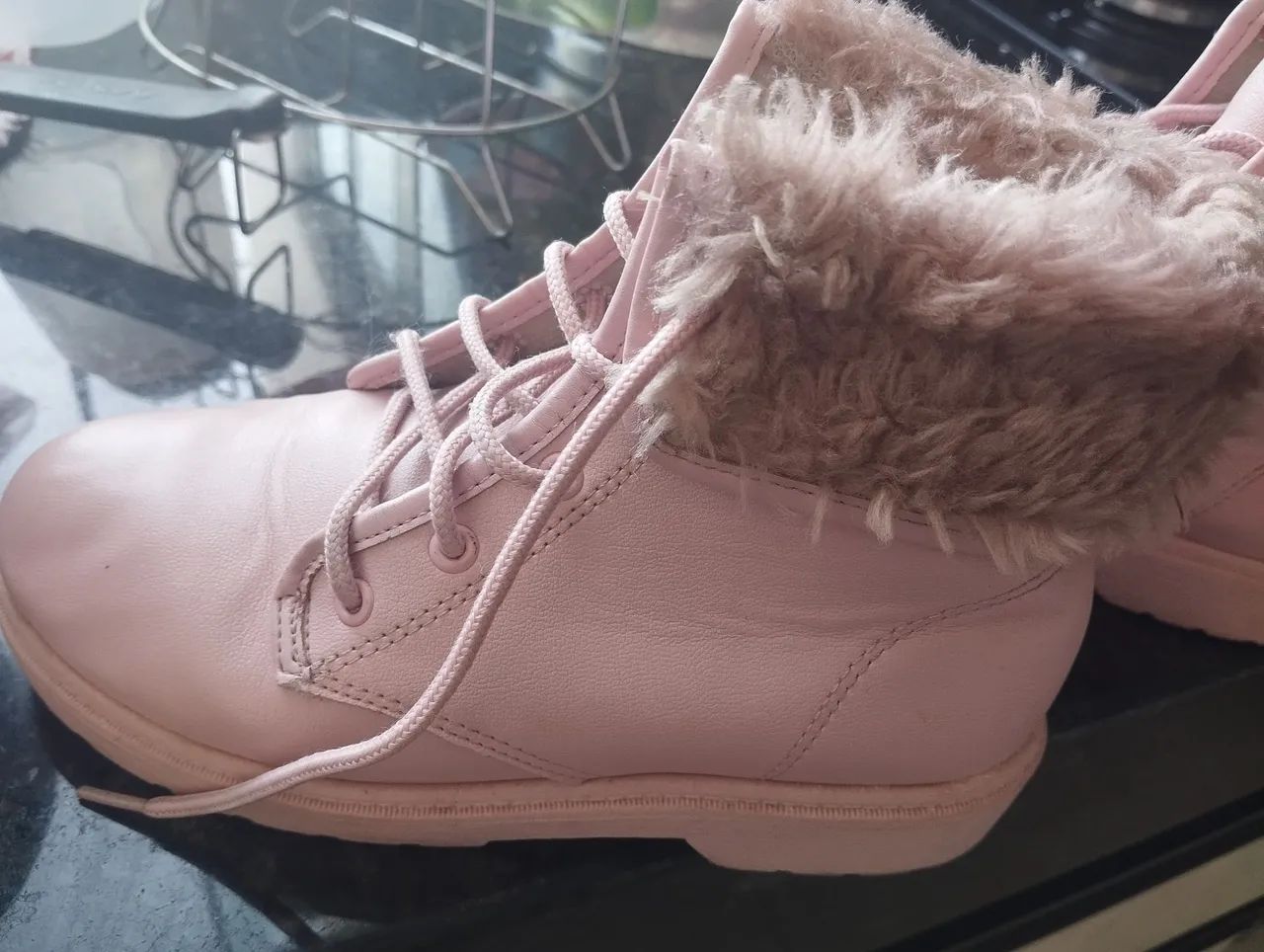 Vendo botas da marca Molekinha, tamanho 30 - Foto 3