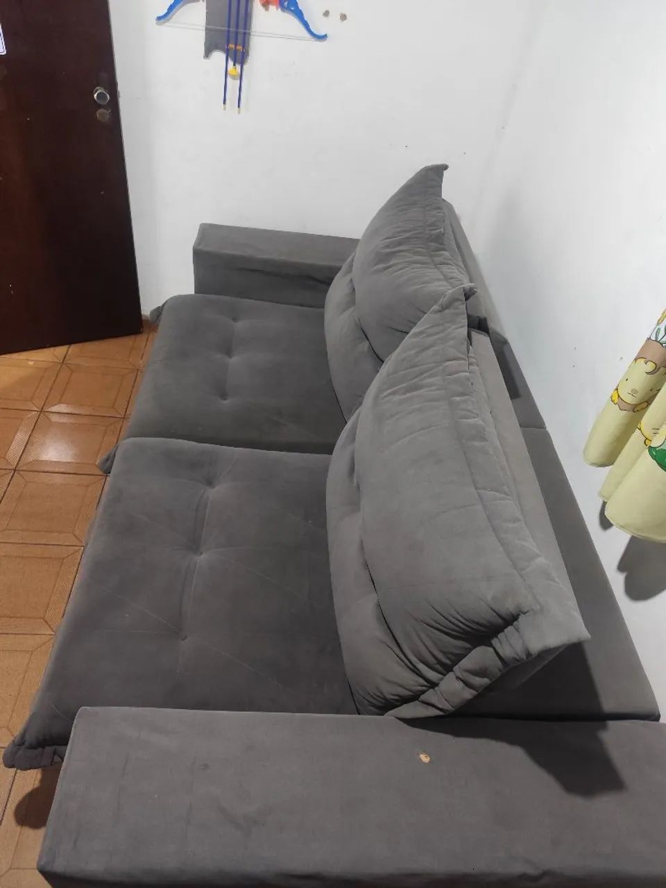 Sofá 2 lugares retrátil reclinável molas ensacada 