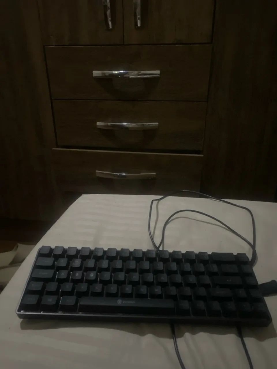 Teclado gamer FAY 68% - Foto 2