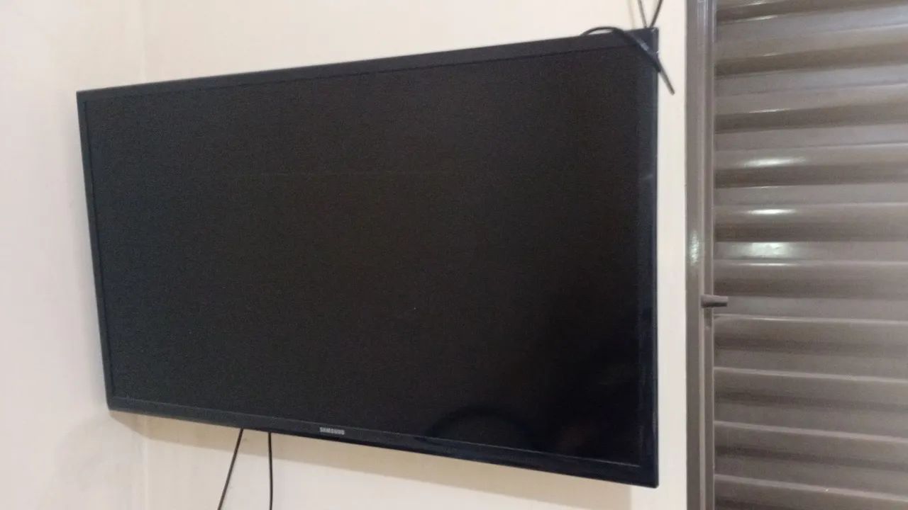 Vendo televisão Samsung full HD  - Foto 2
