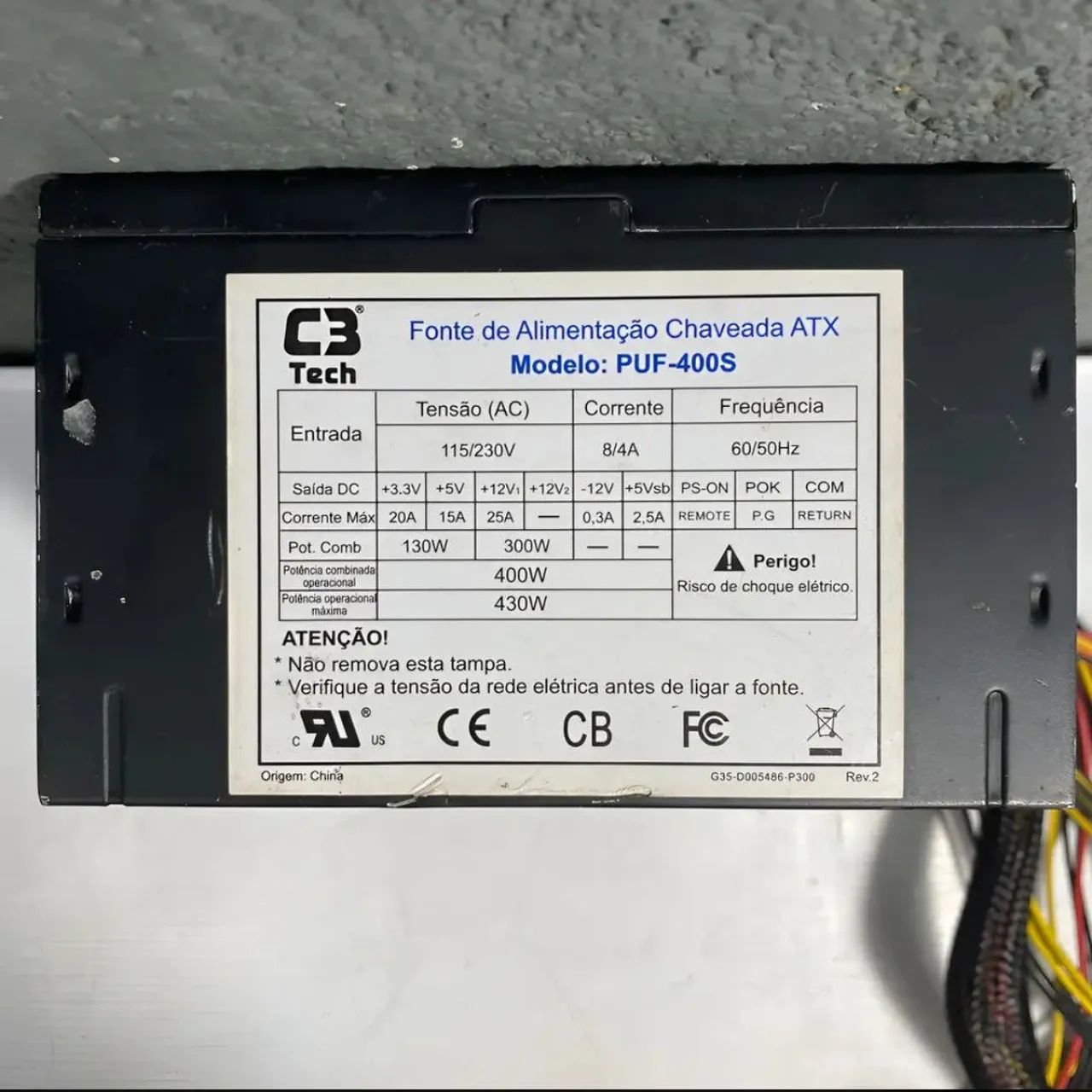 Fonte Real C3tech Modelo: Puf-400s 24pinos 430w