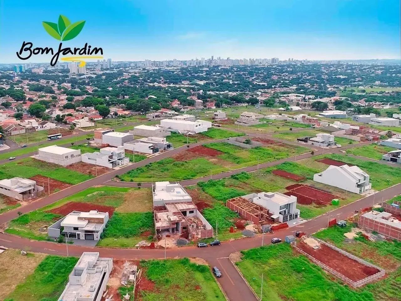 Terreno com 400 m² à Venda no Bom Jardim - Maringá - Foto 2