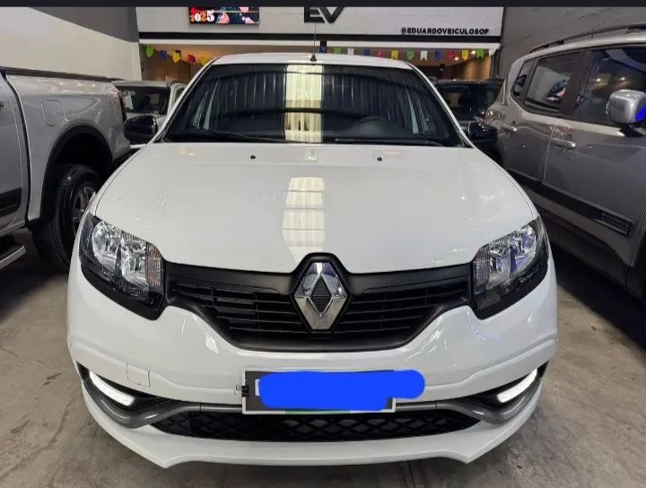Renault Sandero 2023