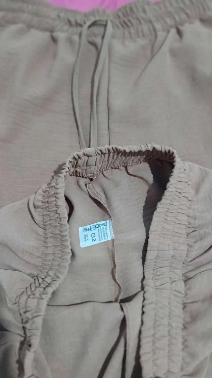 Vendo calças pantalona tecido Duna NOVA  - Foto 3