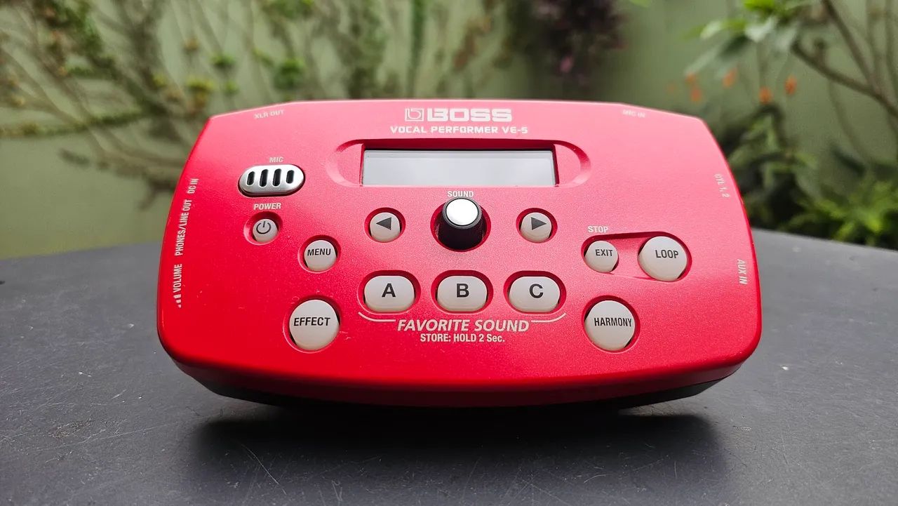 Boss VE-5 Vocal Performer em estado excepcional de conservação