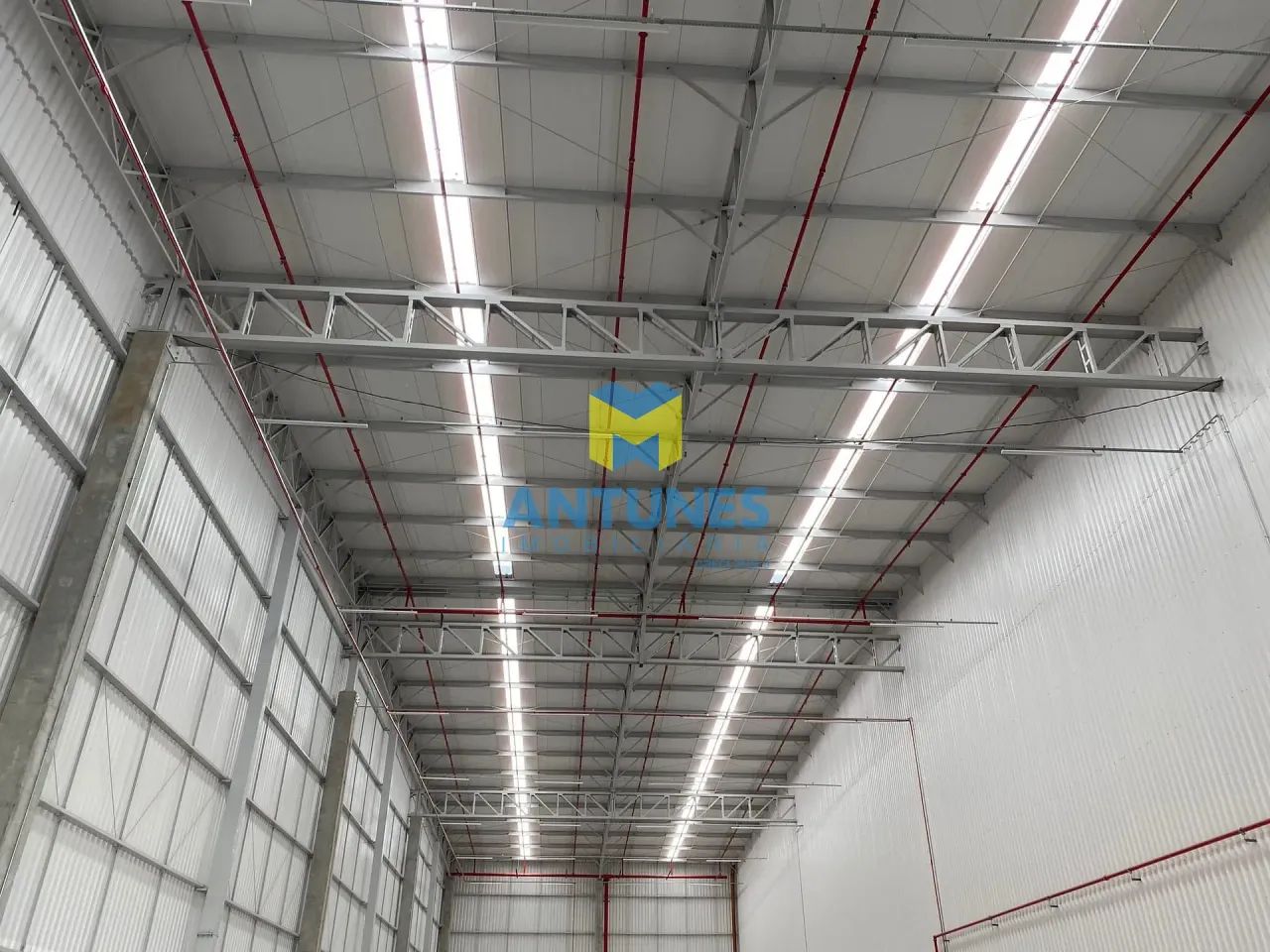 Alugue galpão em Condomínio 2.054m², em Prazeres. Com 04 docas, BR-101 - Foto 7