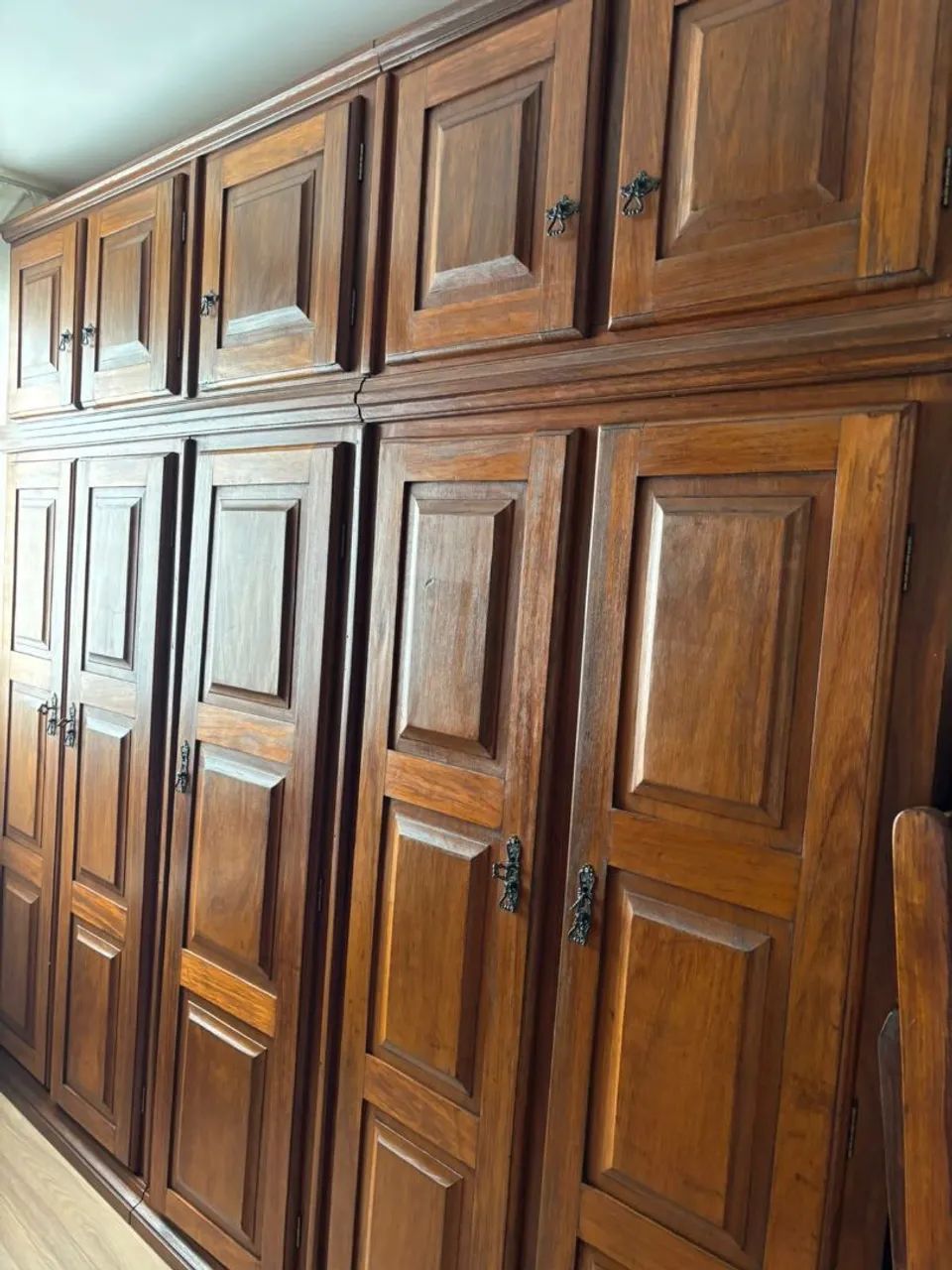 Guarda Roupa Casal Madeira maciça  - Foto 4