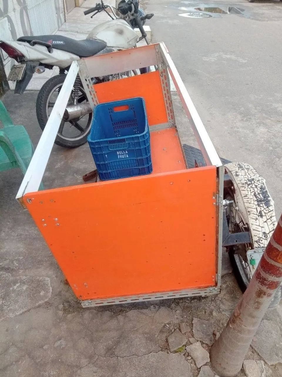 Vendo uma carrocinha Said cá para moto - Foto 3