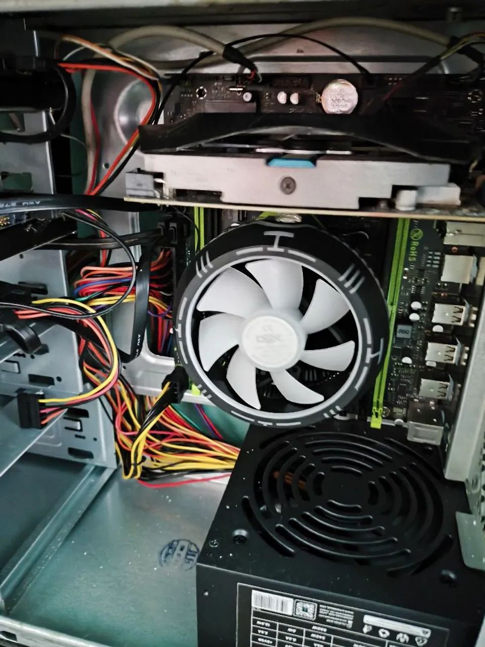 Cpu leia o anúncio!!