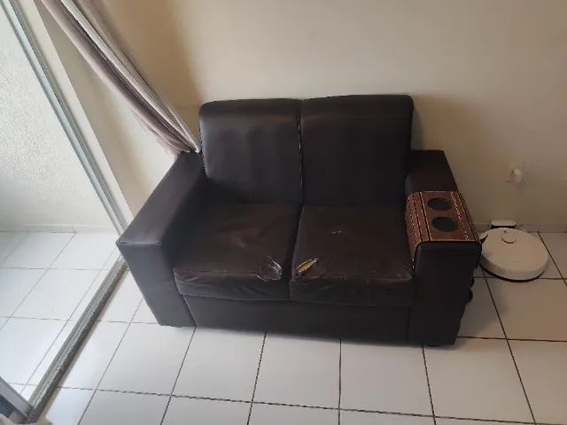 vendo sofá 2 lugares - Foto 2